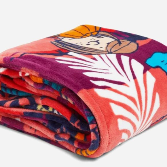 Vera Bradley Plush Throw Blanket in Fall for Peanuts NWT  50" x 80" - Picture 4 of 7